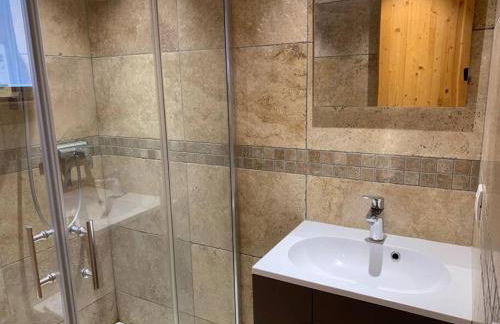 CHALET 16 PERS PROCHE DES PISTES - Foto 11