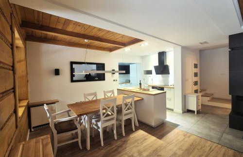 Forest House- dom nad górskim potokiem - Foto 9