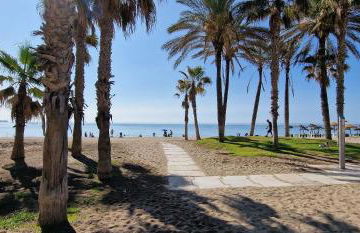 Paula Beach Malaga - Foto 20