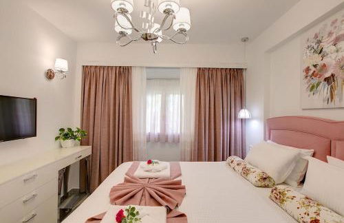 Azalea Villa Sani with Outdoor Hot Tub, Sani Luxury Villas Collection - Foto 13