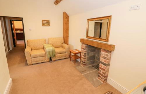 Lea Farm House - Photo 20