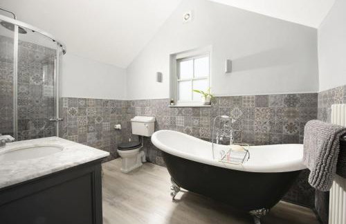 Piskey Cottage, Mousehole - Close to Harbourside - Free WiFi - Free Parking - Photo 6