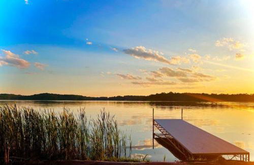 Tranquil Beauty at Spitzer Lake Nature Escape - Foto 2