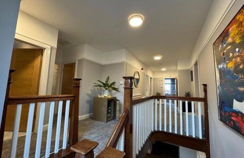 Very Large Central Property - Foto 47