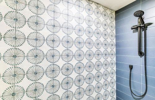 Private Dock and Deck Eagle Mountain Lake Retreat! - Photo 16