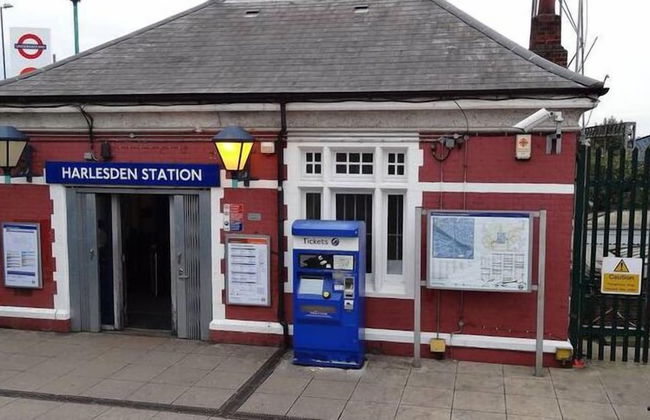 Modern Room in Centrally Located- Room 4 - Foto 12