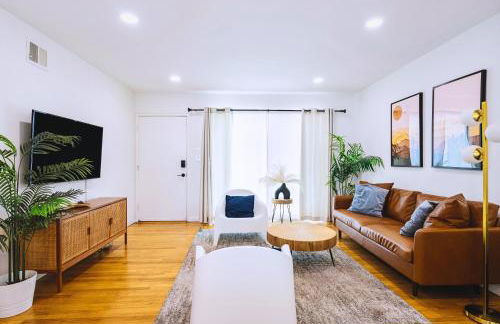 Spacious 3BR Home Near Disneyland & Knotts Berry Farm - Foto 22