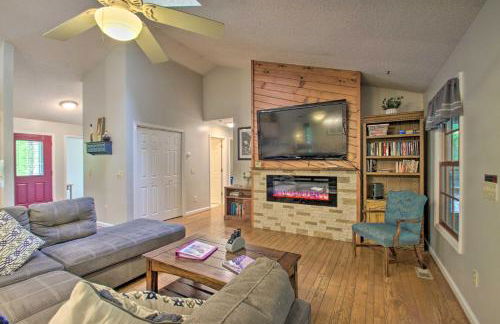 17-Seat Theater, Hot Tub and Game Room Ideal Home! - Foto 10