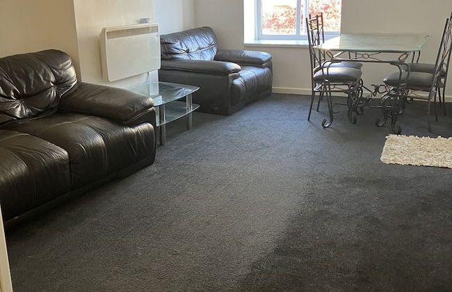 Immaculate 2-bed Apartment in Bury - Foto 6