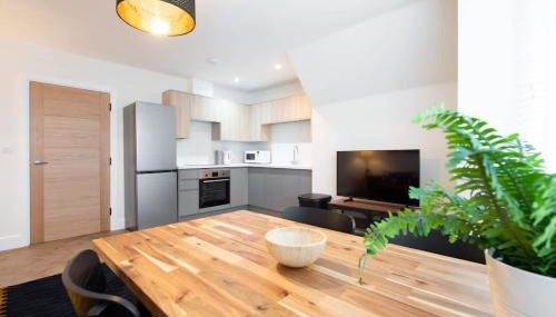 6 The Royal Serviced Apartments, Harwich - Fast WiFi, Private Parking - Foto 5