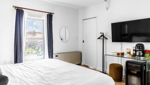 2 King Beds, Historic DTWN Hotel, Steps 2 Restaurants Room # 405 - Foto 5