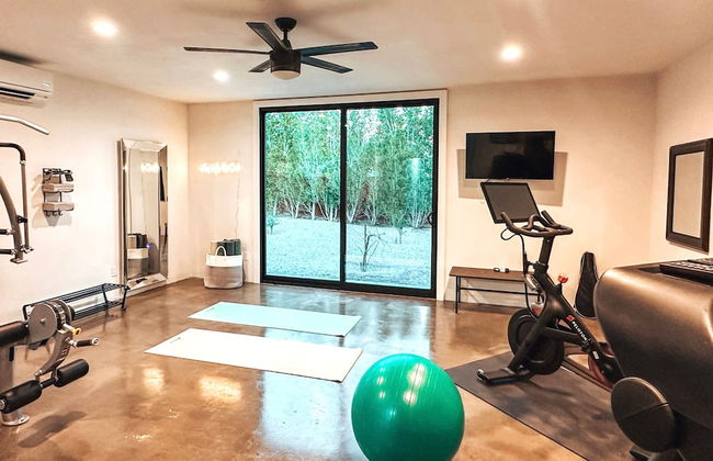 King Deluxe Room - Photo 4