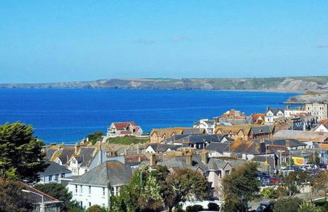 Stunning Two Bed Sea View Apartment with Pool & Gym - Foto 14