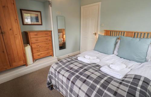 A River Runs By - Photo 20