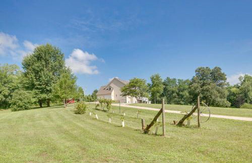 Country Living with Spacious Yard Sibley Home! - Foto 31
