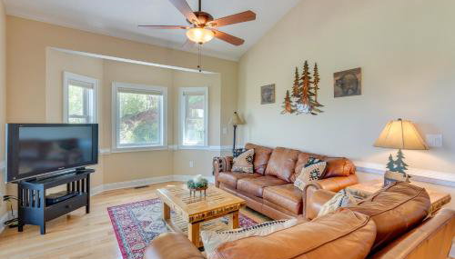 Lake-View Condo with Covered Deck in Hiawassee! - Foto 5