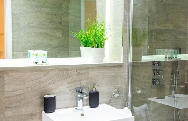 The Ridgmont-st Albans-high Street- Near Luton Airport -train Station-balcony - Foto 5