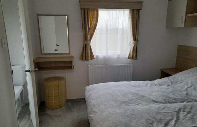 12A Beautiful Lodge Home For Hire 2 Bedrooms - Foto 3