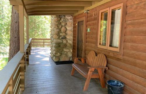 Along The River - Foto 3