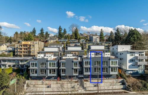 Luxe & Bright Gem - Prime Location, Roof Deck, View - Foto 41