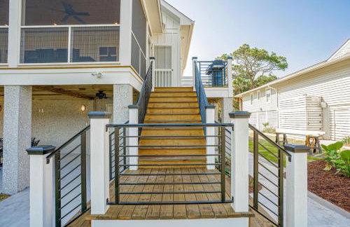 NEW LISTING Six Bedrooms - Private Dock - Steps to the Beach - Sleeps 14 - Foto 66