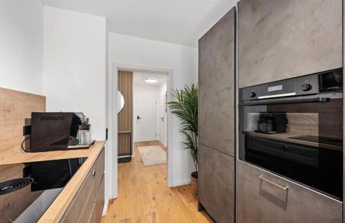 EDLER WOHNRAUM Luxuriöses Apartment mit Balkon, Boxspringbett, Kaffeevollautomat, Lift & Parkplatz - Foto 12