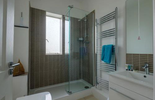 Serene in Ryde - Photo 11