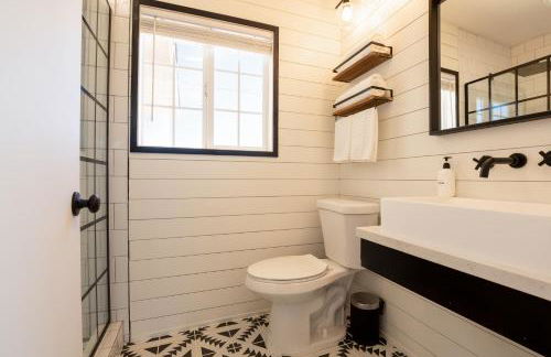 Flamingo Ranch - Dreamy Desert Design with Hot Tub home - Foto 20