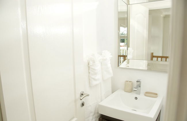 Stunning Ocean View - Photo 17