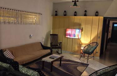 Casa com Quadra de Areia para 21 pessoas em Boracéia São Seba - Foto 3