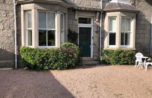 Spacious 2 Bedroom Flat in heart of Ballater - Foto 1