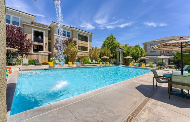 Marketing in Reno With 2 Bedrooms and 2 Bathrooms - Foto 41