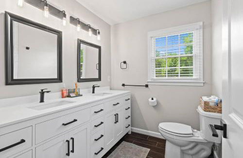 Bright & Polished Getaway - Foto 29