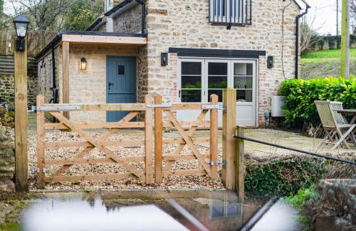 Charming Coach House Retreat Near Sherborne Abbey - Foto 38