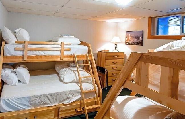 Polar Peak Lodges by Fernie Lodging CO - Photo 26