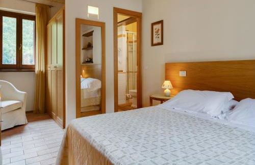 Stunning Holiday Home in Foligno With Sauna - Photo 32