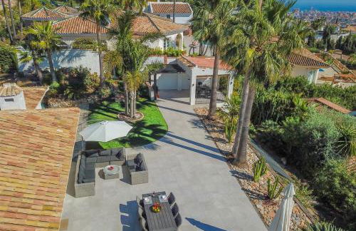 Amazing villa with panoramic views - Photo 38