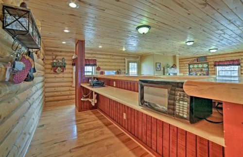 Rustic Cabin Near Palisade State Park with Deck! - Foto 10