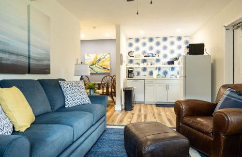 New & Blue - 2 blocks to the beach - Foto 4