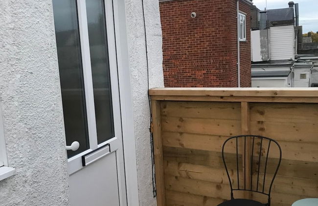 One Bedroom Flat, Sleeps 4, Balcony & Free Parking - Foto 22