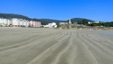 Alojamientos Viveiro - Ático Playa de Covas - Foto 3