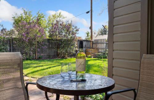 Magnolia Hideaway Pet Friendly with Fireplace - Foto 14