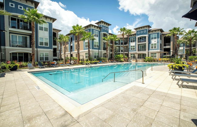 Century Millenia - Foto 29