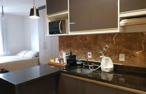 Flat Novo1 - Cama Queen, Ar, Estac e Internet - Foto 6