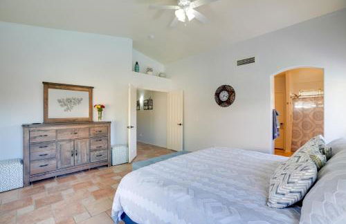 3 Mi to Surprise Stadium! Retreat with Putting Green - Foto 14