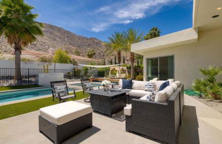 Pool • Hot Tub • Views Luxury Design Villa Valentina by AvantStay - Foto 13