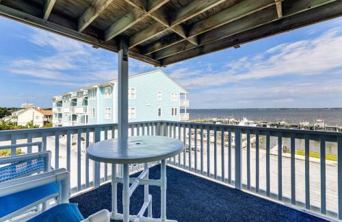 Marina Views, Walk to Beach: Atlantic Beach Condo! - Foto 3