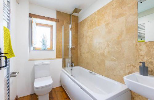 Granary Barn - Photo 25