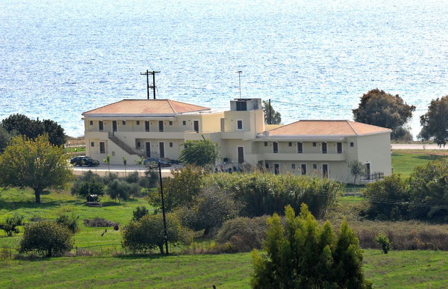 Finiki Plaza - Photo 54