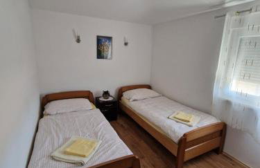 Villa Luka - Photo 39